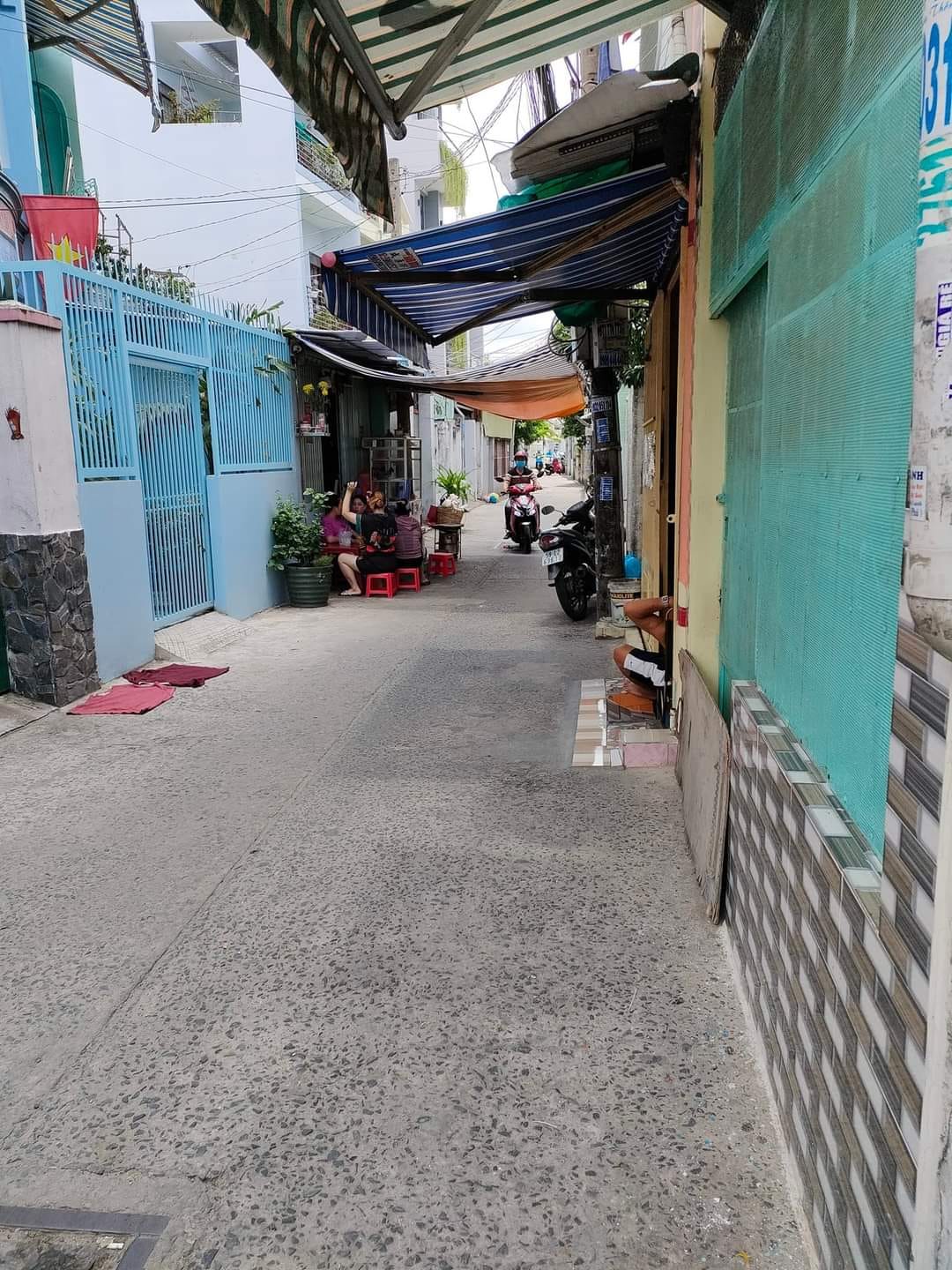 Ban-nha-luong-van-can-quan-8 (5)