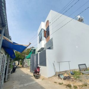 CHO THUÊ NHÀ ĐẸP - HẺM XE HƠI – 62M² – 3 TẦNG – HOÀNG HỮU NAM, QUẬN 9